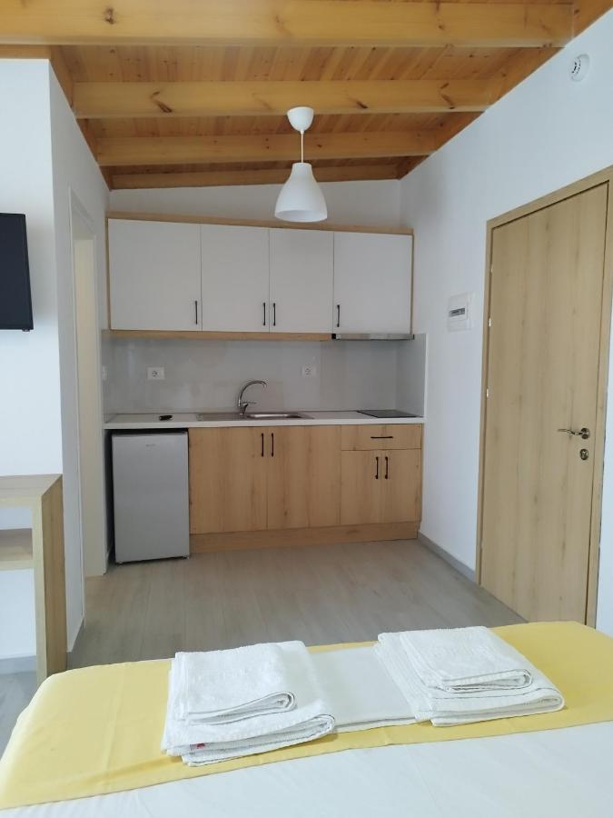 Iris Apartments Ksamil Ngoại thất bức ảnh