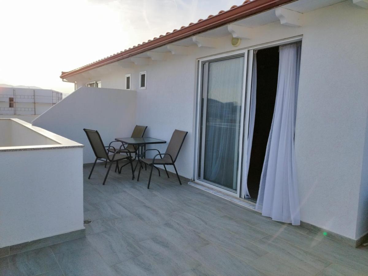 Iris Apartments Ksamil Ngoại thất bức ảnh